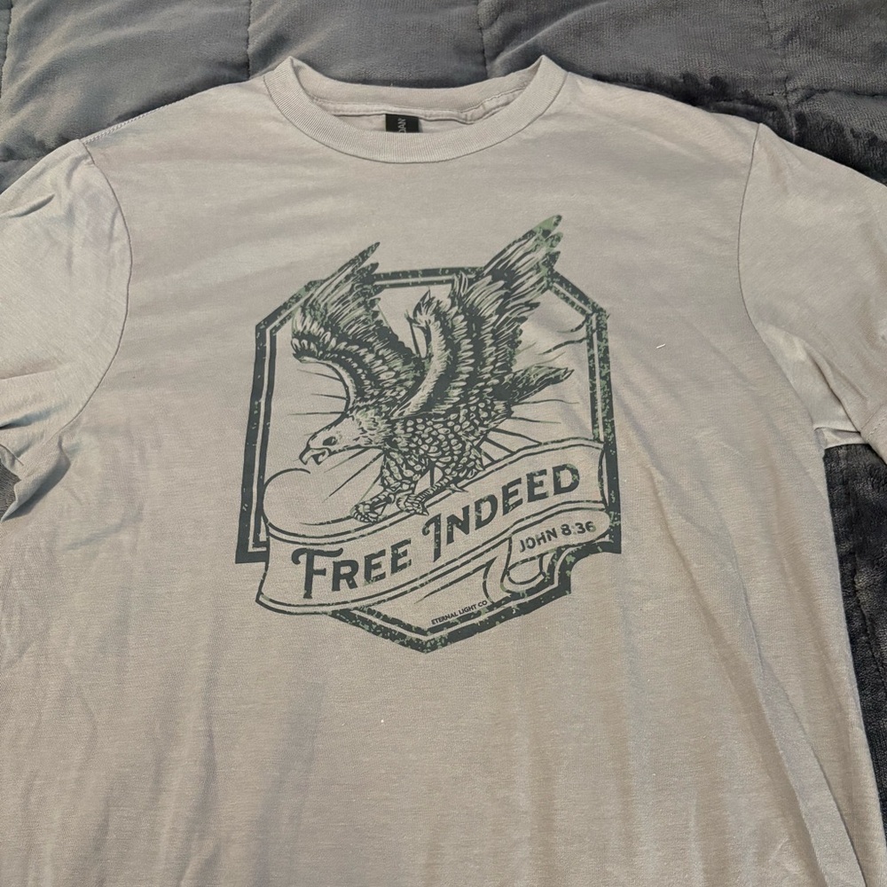Eternal Light Gray Short Sleeve Tee with Eagle Graphic